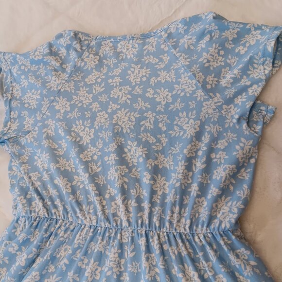 No Boundaries light blue/white floral dress - Picture 8 of 12